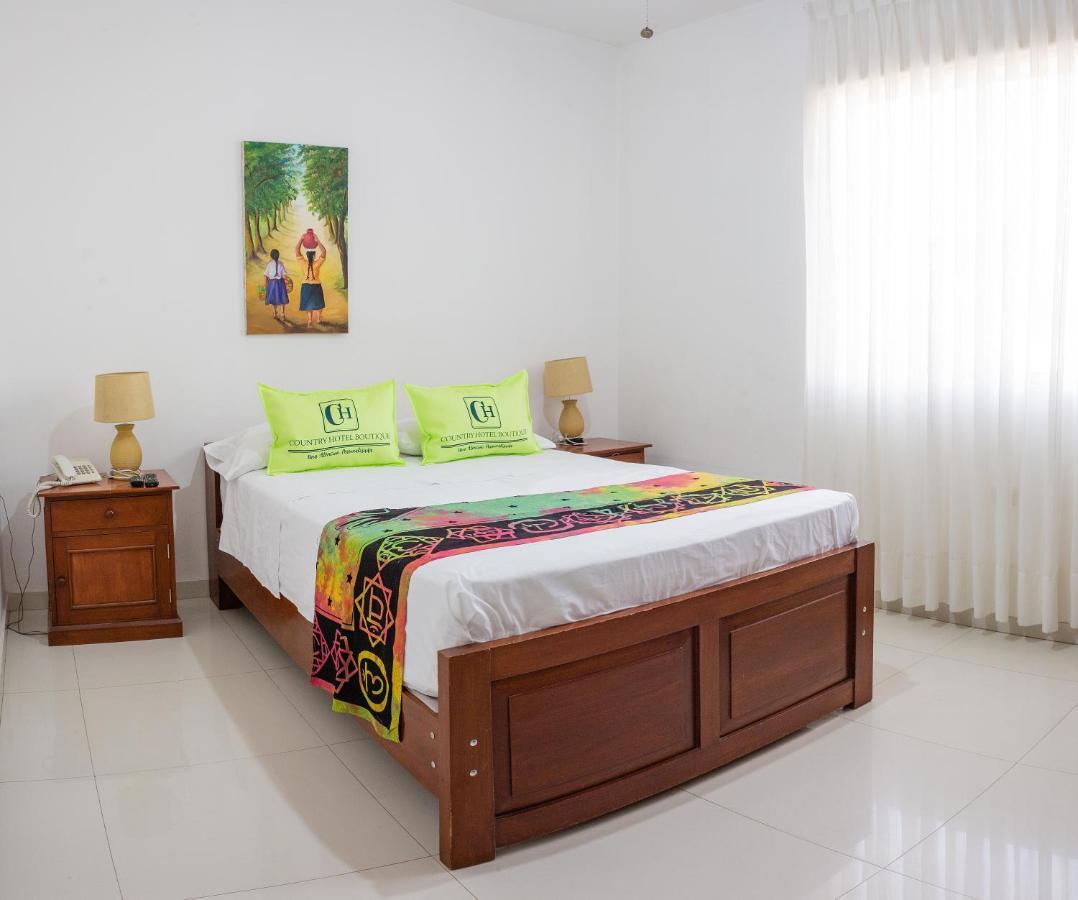 Hotel Country Boutique 皮乌拉 外观 照片