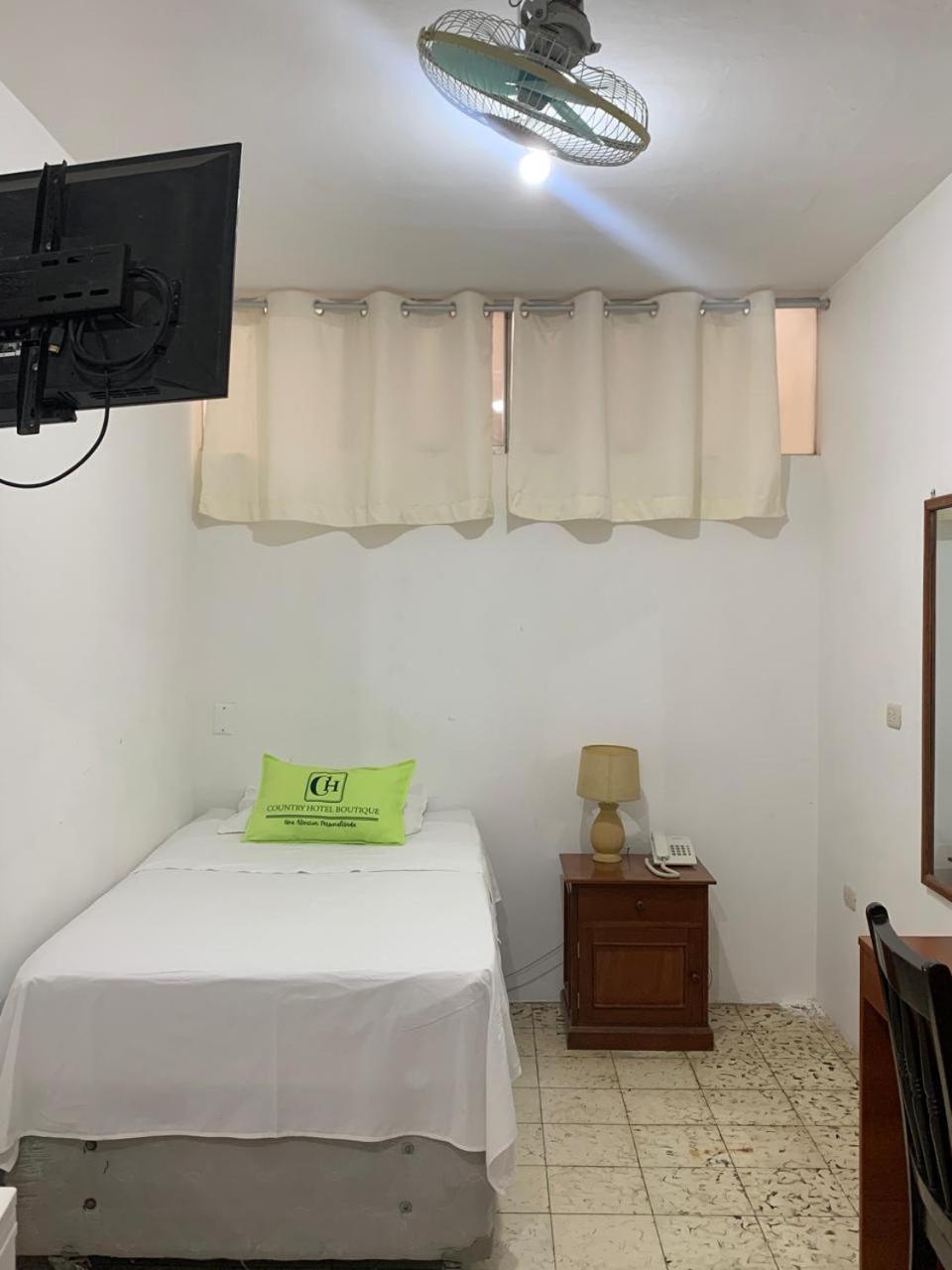 Hotel Country Boutique 皮乌拉 外观 照片